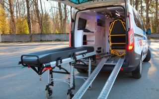 Как осуществляется перевозка инвалидов до больницы?